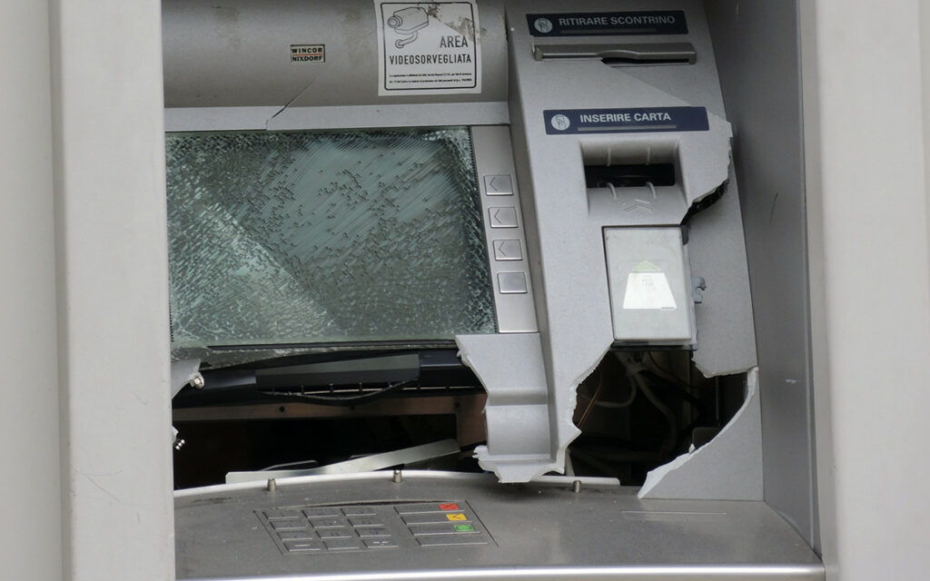 Bomba a Torremaggiore: Attacco al Bancomat di Corso Matteotti