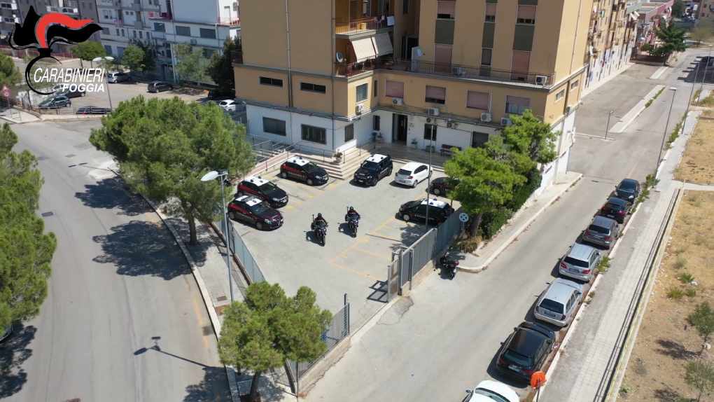 Manfredonia: tentativo di rapina in farmacia sventato da dipendente