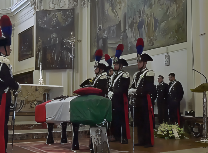 Lutto , Commemorazione e tanta rabbia: Funerali del Maresciallo dei Carabinieri Francesco Pastore a Manfredonia