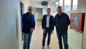 Collaborazione tra Istituzioni a San Nicandro Garganico: Presidente della Provincia di Foggia Visita il Complesso Scolastico e la Piscina