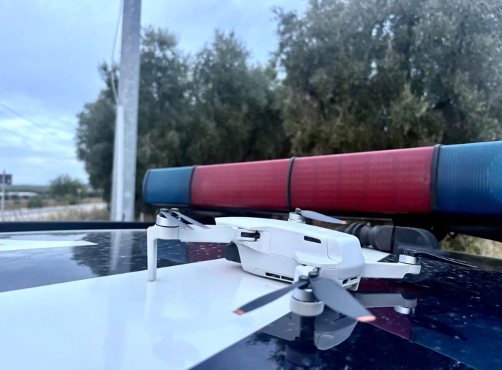 Drone sorvola il territorio di Carpino per monitorare l'abbandono dei rifiuti.