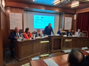 L'Assessore Di Sciascio e il Presidente Salatto presentano il Minibond Puglia a Foggia.