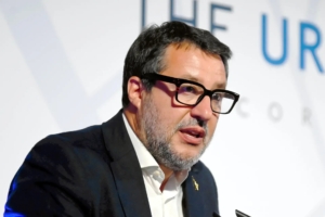 Il Ministro Matteo Salvini incontra le associazioni dell'autotrasporto a Milano.